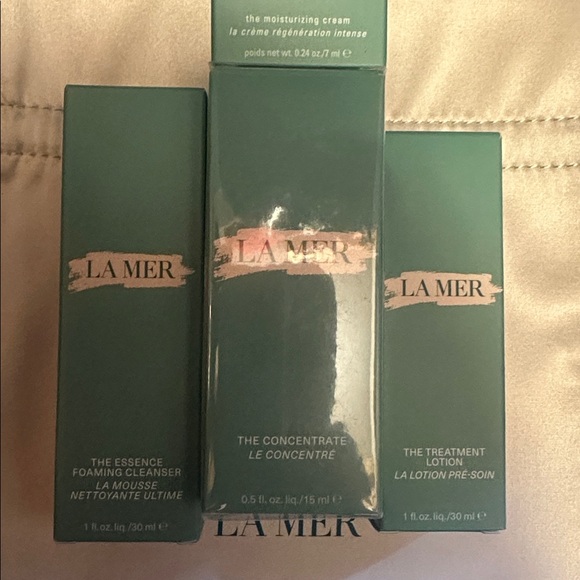 La Mer essentials - Picture 2 of 3